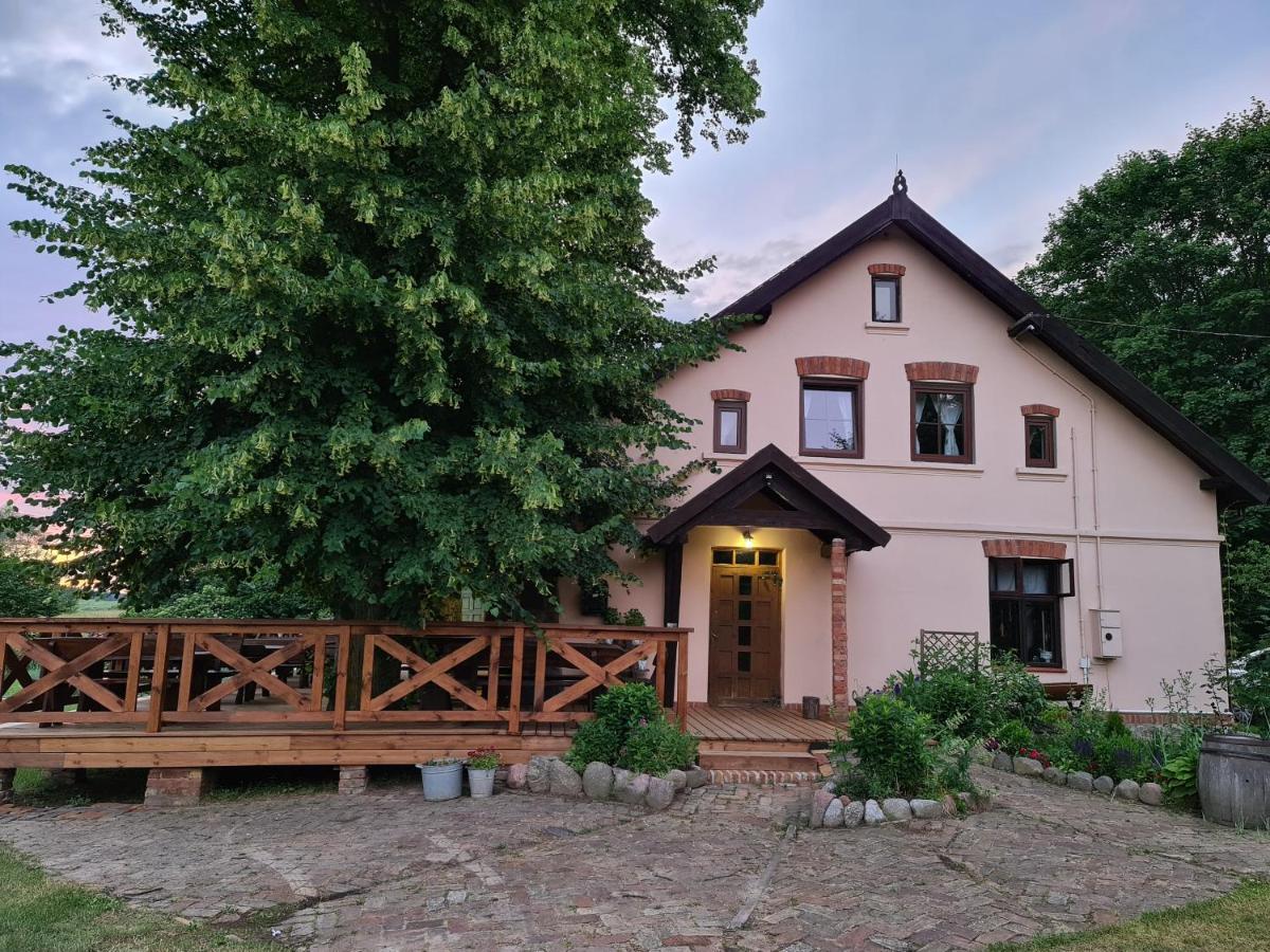 Swojski Gosciniec Prażmowo Dış mekan fotoğraf